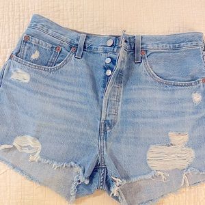 Levi’s 501 high waisted shorts. Never worn removed tags too soon.
